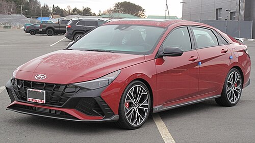 יונדאי ELANTRA
