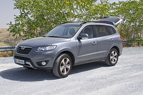 יונדאי SANTA FE