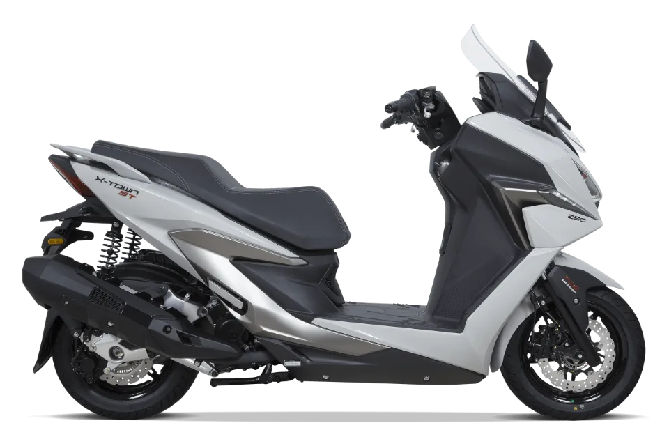 קואנג יאנג X-TOWNST250 CZ0000